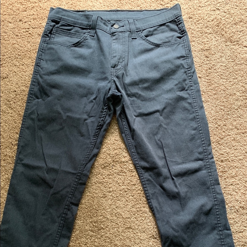 Men’s 511 Levi’s Blue Jeans. Size 32x33